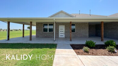 20400 Antler Farms Dr in Edmond, OK - Building Photo - Building Photo