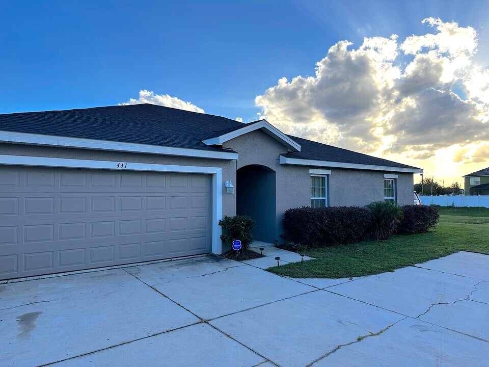 441 Britten Dr in Poinciana, FL - Building Photo