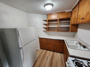 3920 14th Ave in Rock Island, IL - Building Photo - Building Photo