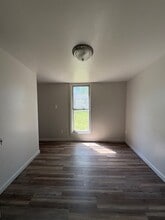 105 N Star St in Hutchinson, KS - Building Photo - Building Photo