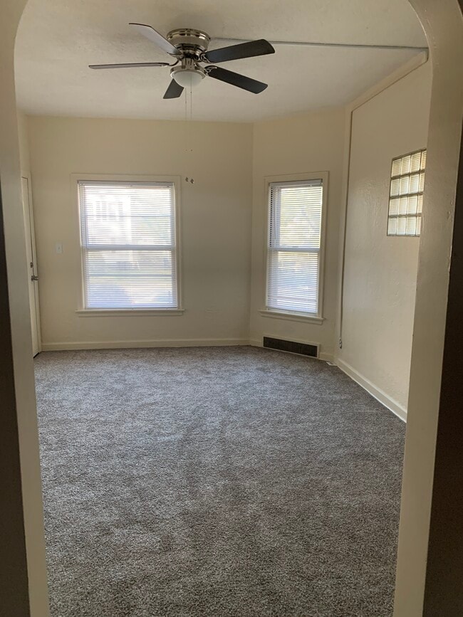 370 S State St, Unit 1 in Marion, OH - Building Photo - Building Photo