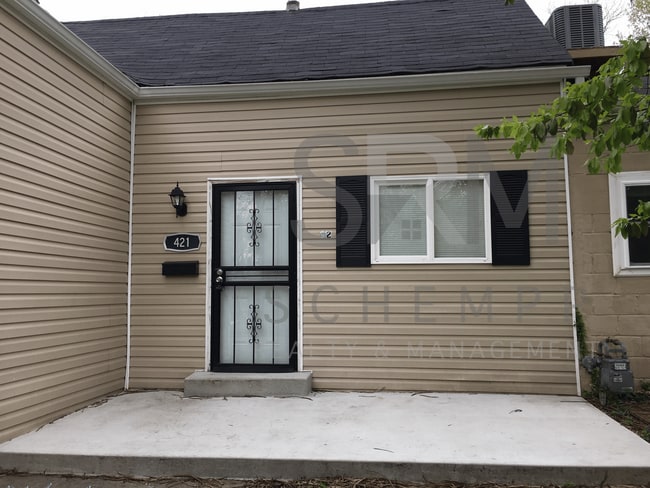 421 S 27th St in Louisville, KY - Foto de edificio - Building Photo