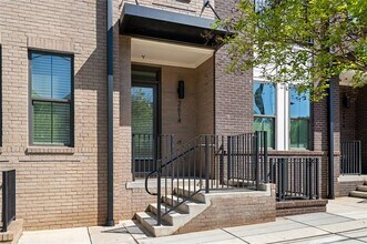 2614 Talley St in Decatur, GA - Building Photo - Building Photo