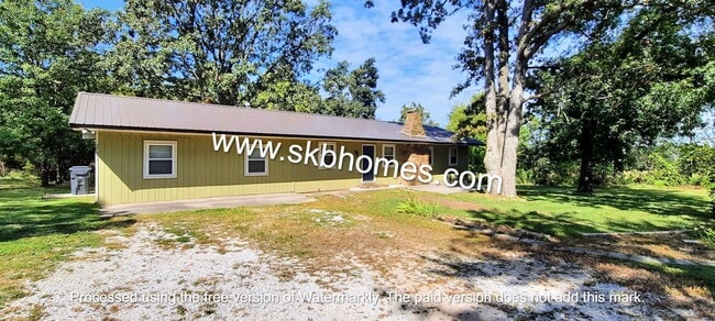 property at 27671 Murphy
