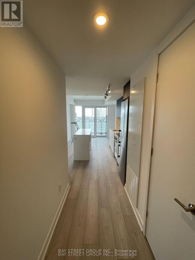 property at 8 Tippett Rd
