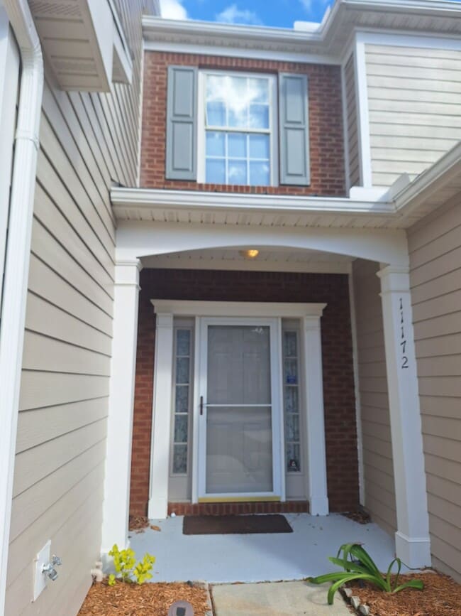 property at 11172 Castlemain Cir W