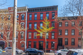 167 Waverly Ave in Brooklyn, NY - Building Photo - Primary Photo