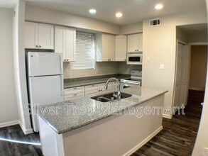 4015 Bowser Ave in Dallas, TX - Building Photo - Building Photo