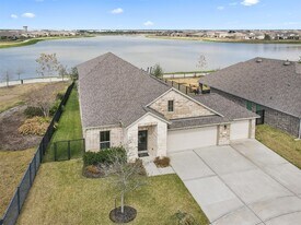 2405 Arbor Edge Crossing in La Marque, TX - Building Photo