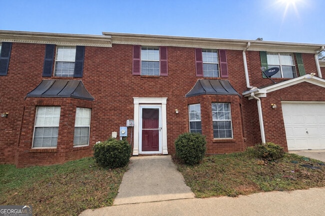 property at 5583 Windfall Ln