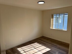300 30th St in Richmond, CA - Building Photo - Building Photo