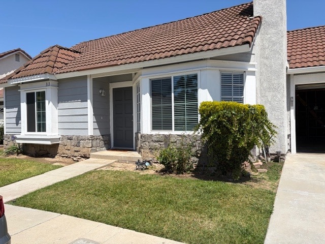 property at 313 New London Cmn