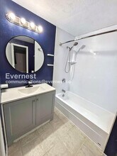 1613 Depew St in Lakewood, CO - Building Photo - Building Photo