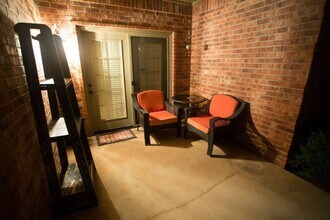 1101 Golden Leaf Dr in Moore, OK - Building Photo - Building Photo