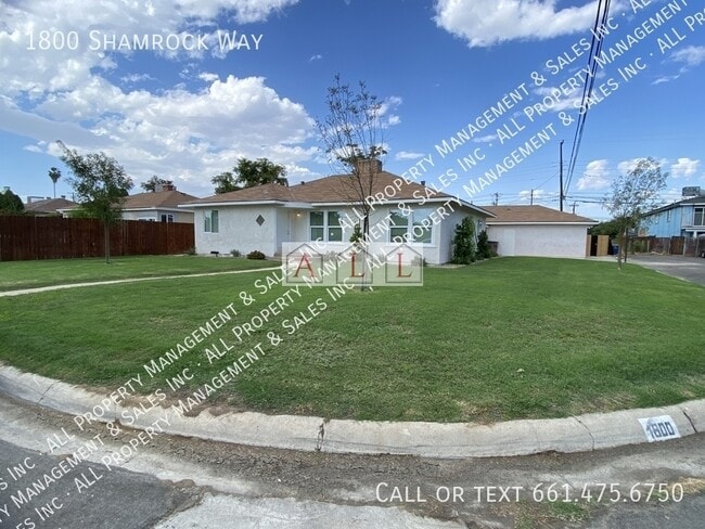 property at 1800 Shamrock Wy