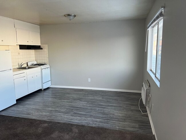 property at 1216 Major St