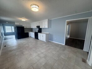 908 Rochester Dr in Fayetteville, NC - Building Photo - Building Photo