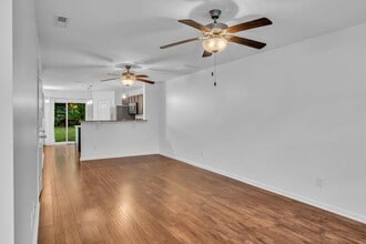 172 Cobblestone Pl Dr in Goodlettsville, TN - Building Photo - Building Photo