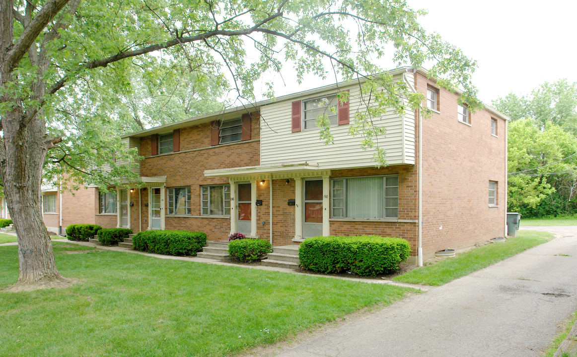 192-198 Fairway Dr in Columbus, OH - Building Photo