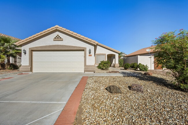 property at 6978 W Kings Ave