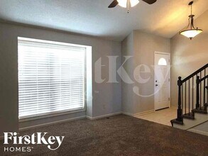 1700 Cooper Dr in Raymore, MO - Building Photo - Building Photo