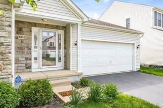 8850 Juneberry Rd in Lewis Center, OH - Building Photo - Building Photo