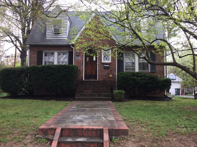 property at 4739 16th St N
