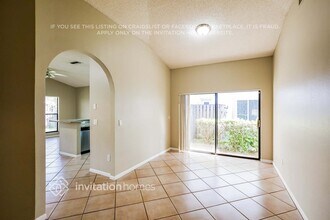 11571 Waterford Ct, Unit 210 in Hollywood, FL - Building Photo - Building Photo