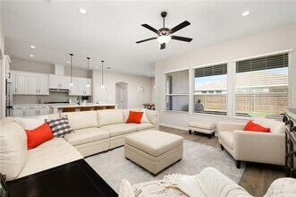 14328 Chalk Rdg Dr in McAllen, TX - Building Photo - Building Photo
