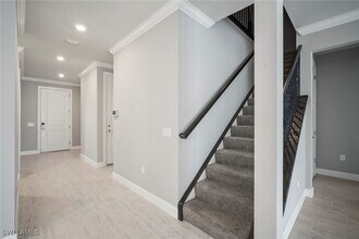 19850 Bittersweet Ln in Estero, FL - Foto de edificio - Building Photo