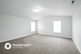 12668 Courage Crossing in Fishers, IN - Building Photo - Building Photo