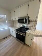 120 Glencrest Ln in Paso Robles, CA - Building Photo - Building Photo