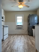 403 W Virginia Ave in Dunbar, WV - Building Photo - Building Photo