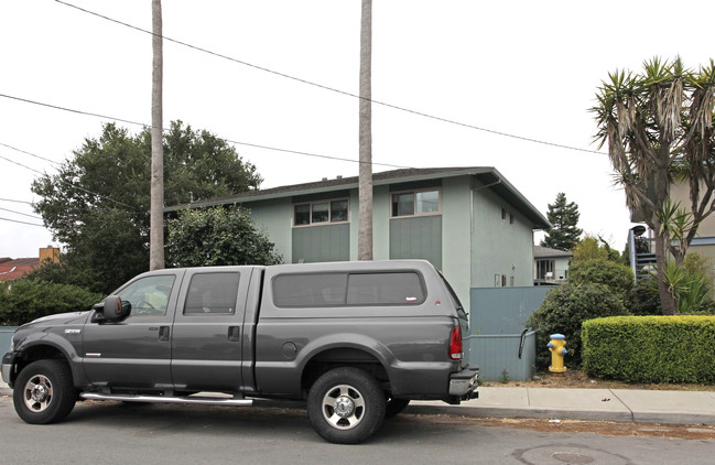 1510 Merrill St in Santa Cruz, CA - Building Photo - Building Photo