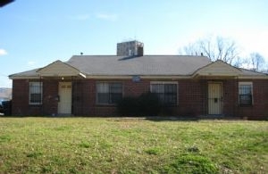 1316 Chadwick Cir in Memphis, TN - Foto de edificio - Building Photo