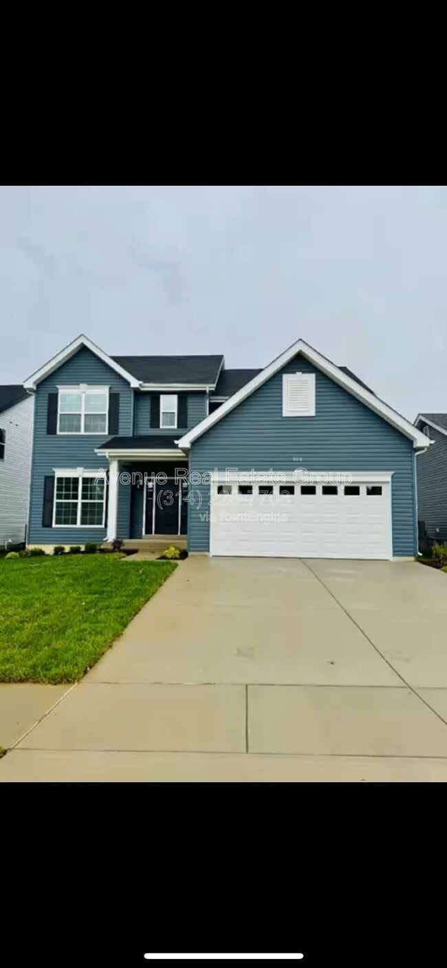 property at 928 Little Fieldstone Court