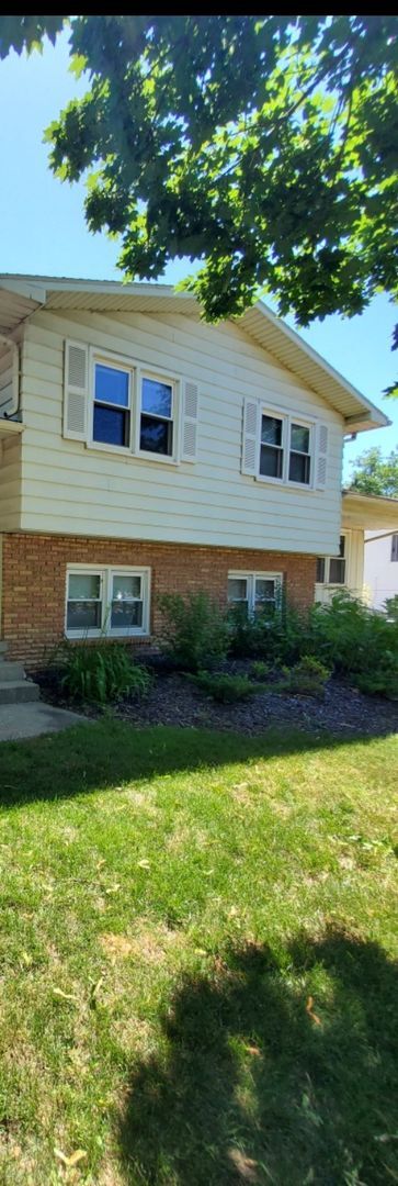 4220-4226 Wilson Ave SW in Grandville, MI - Building Photo - Building Photo