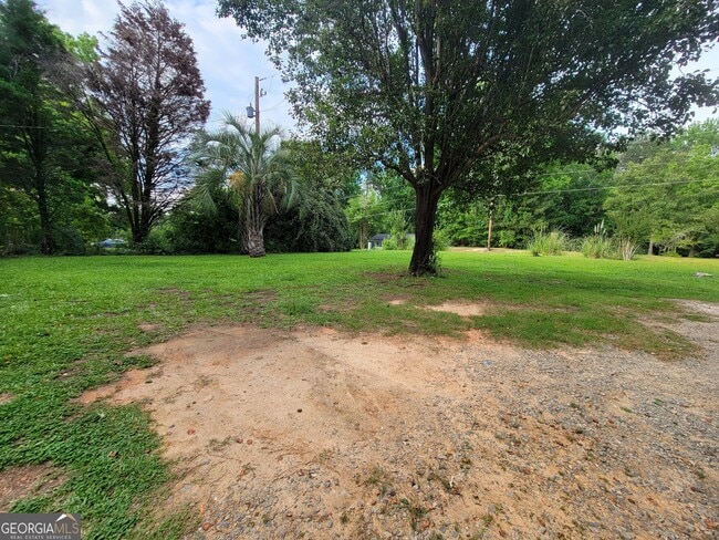 104 Denhaven Dr in Milledgeville, GA - Building Photo - Building Photo