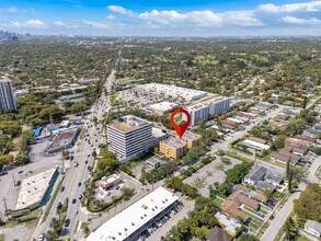 1300 NE 109th St in North Miami, FL - Building Photo - Building Photo
