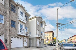 499 Ocean Ave in Jersey City, NJ - Building Photo