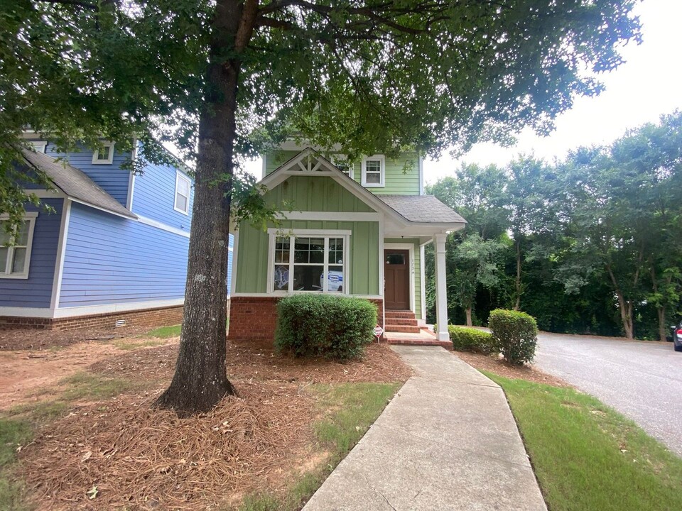 170 Jonas Ave in Athens, GA - Building Photo