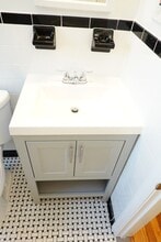 310 Domer Ave in Takoma Park, MD - Foto de edificio - Building Photo