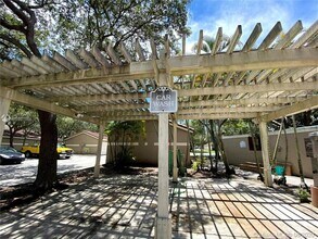 1745 Palm Cove Blvd, Unit verano in Delray Beach, FL - Foto de edificio - Building Photo