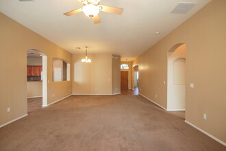 7129 W Autumn Gold Ct in Tucson, AZ - Building Photo - Building Photo