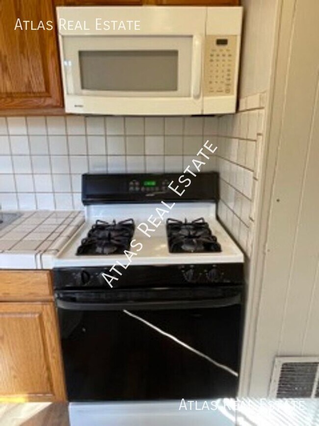 4538 Clayton St, Unit 3 in Denver, CO - Building Photo - Building Photo