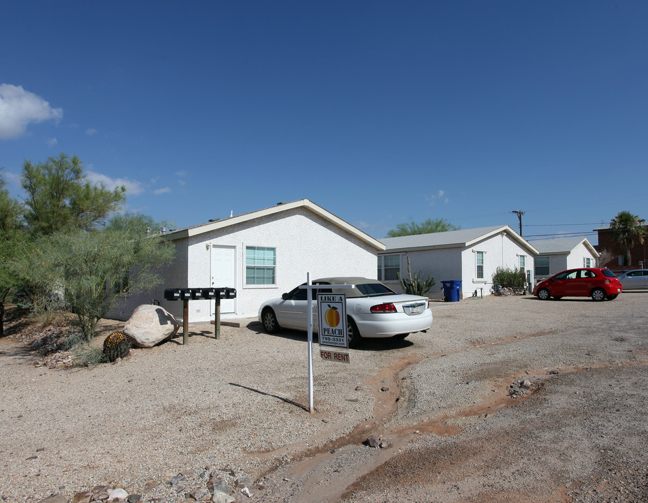 1901-1915 N Park Ave in Tucson, AZ - Building Photo