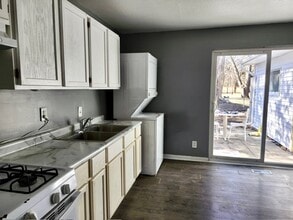 119 S Dodson Dr in Urbana, IL - Building Photo - Building Photo