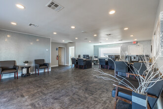 University Gardens in Las Vegas, NV - Building Photo - Interior Photo