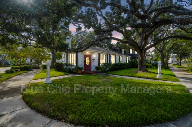 43 Aegean Ave in Tampa, FL - Building Photo - Building Photo