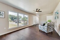 10455 Brockbank Dr in Dallas, TX - Building Photo - Building Photo